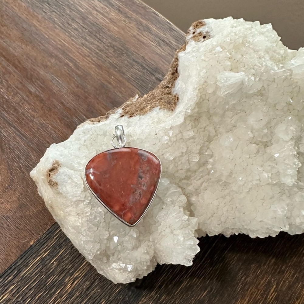 Bloodstone Red 925 Sterling Silver Plated Teardrop Gemstone Pendant